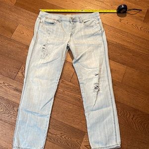 Henry & Belle factory Distressed boyfriend jeans 29